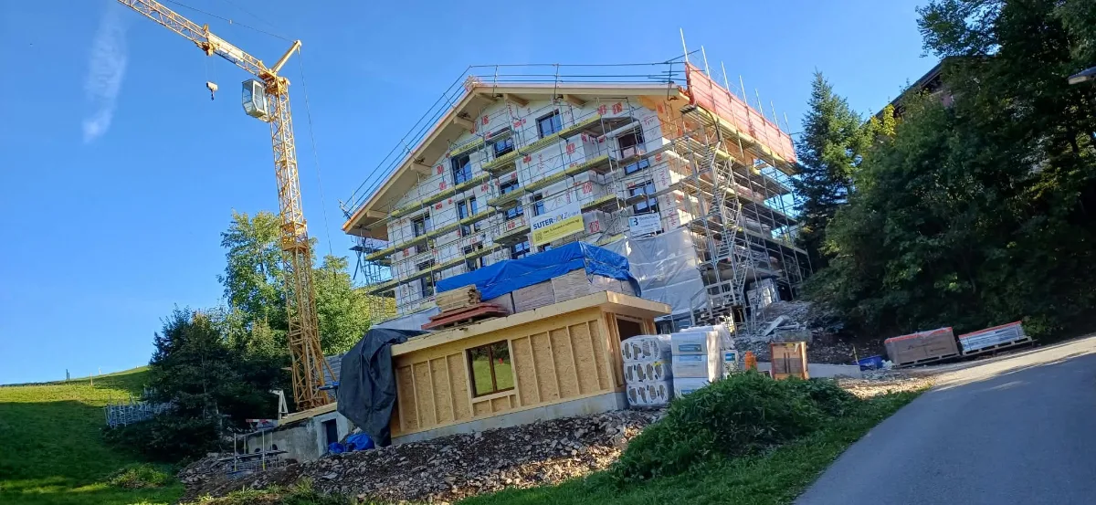 Hauswartwohnung (80 - 100 % Stelle) mit attraktiver Wohnmöglichkeit - ERSTVERMIETUNG, 6433 Stoos
